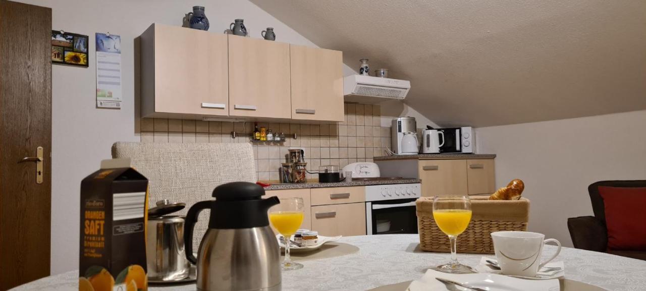 Ferienwohnung Pia Меттлах Екстер'єр фото