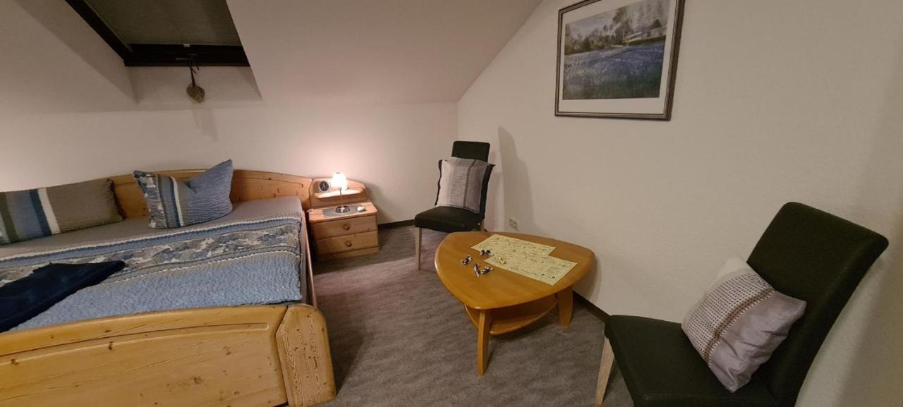 Ferienwohnung Pia Меттлах Екстер'єр фото